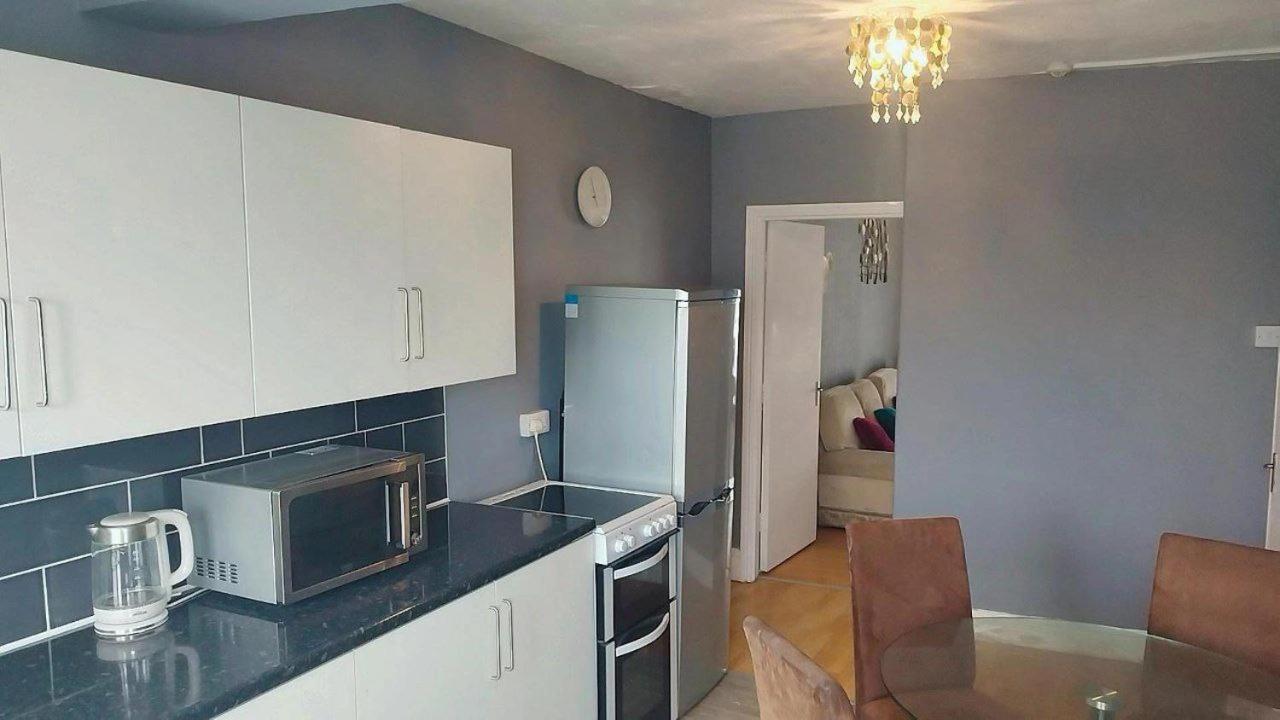 Rhyl Aparthotels * Rhyl
